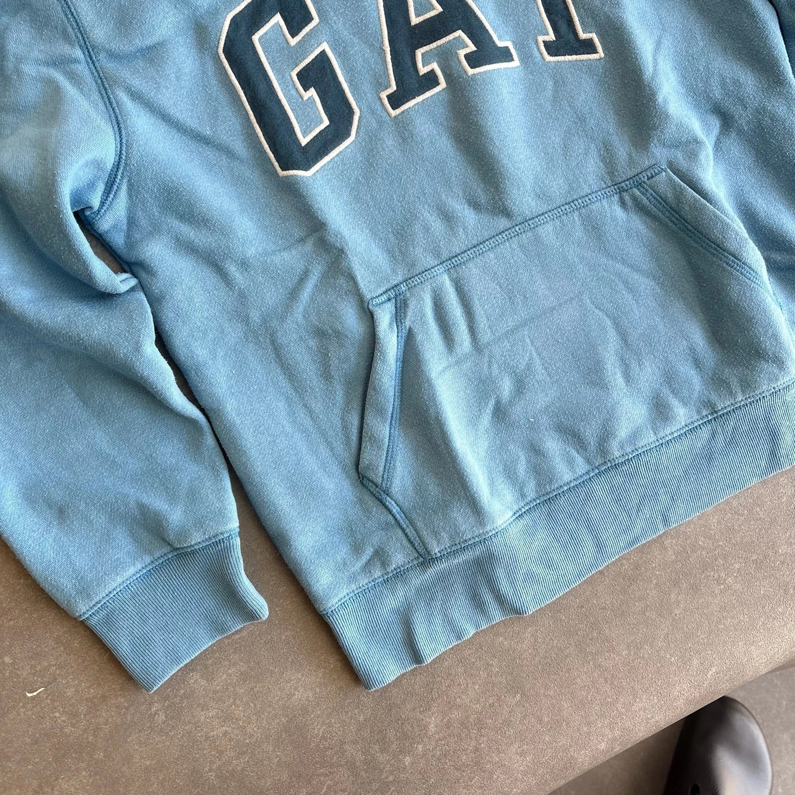 Gap Blue Arch Logo Pullover Hoodie Kids XL Fits Mens Small Vintage Collegiate Casual