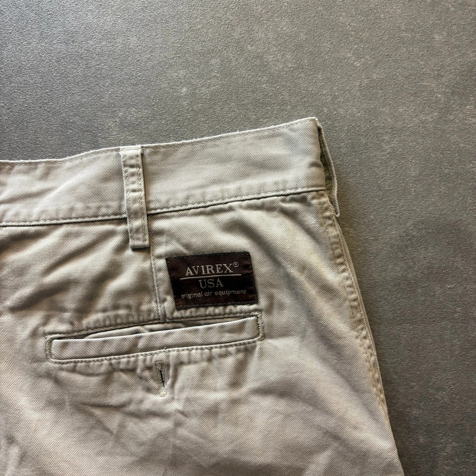 Avirex Khaki Cargo Shorts Mens L Cotton Casual Workwear Streetwear Vintage
