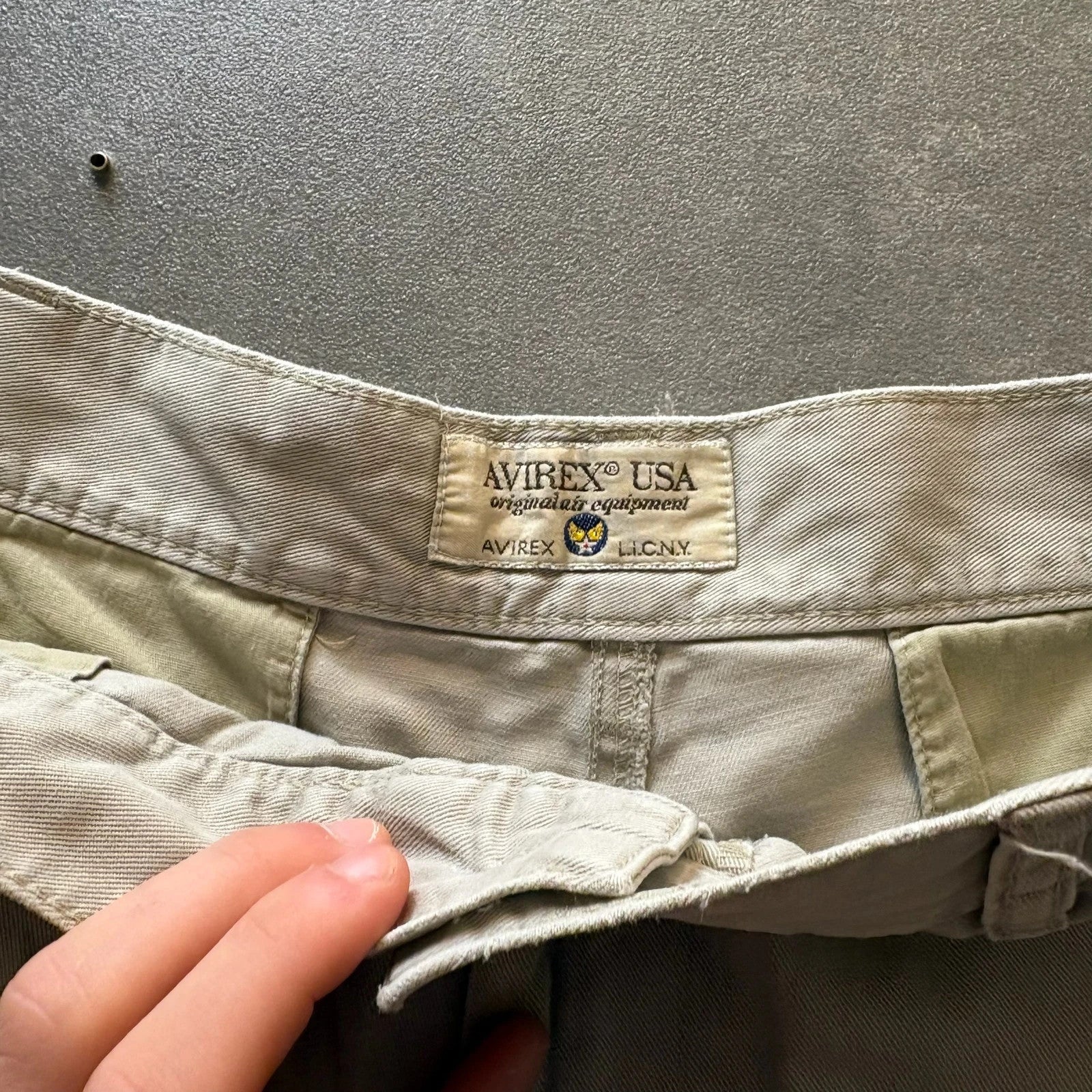 Avirex Khaki Cargo Shorts Mens L Cotton Casual Workwear Streetwear Vintage