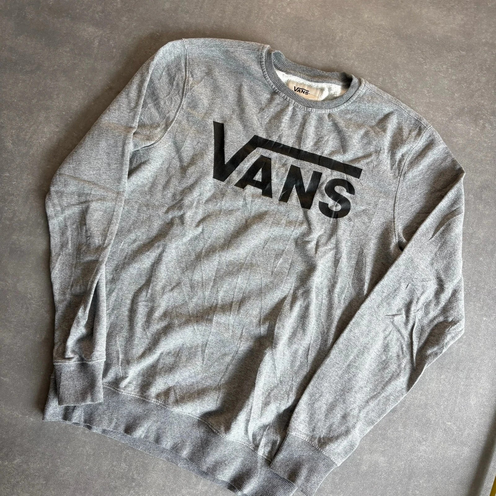 Vans Grey Black Spellout Crewneck Sweatshirt Mens Medium Skate Streetwear Vintage
