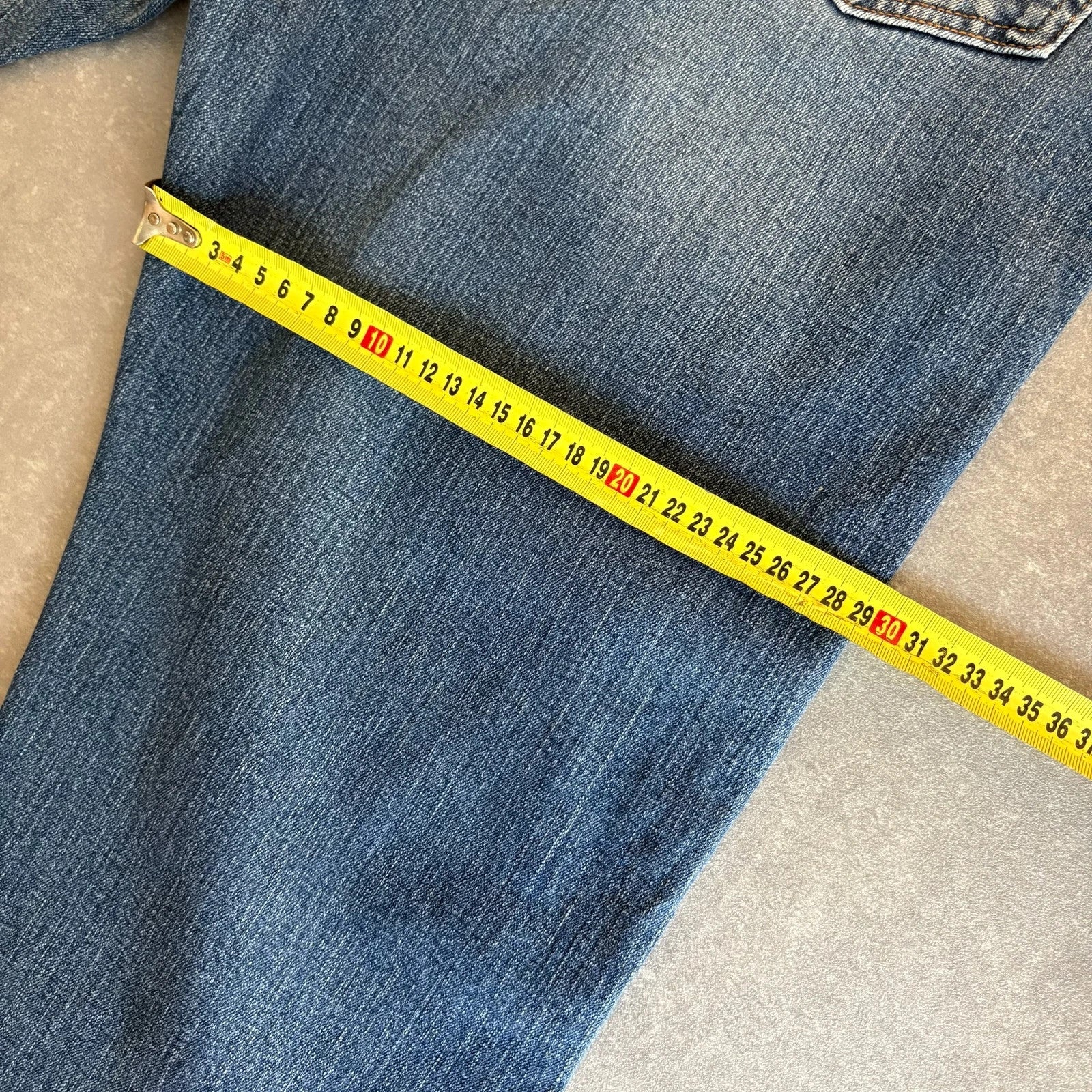 Wrangler Blue Denim Jeans Men Straight Leg Western Workwear Vintage Cotton Casual Denim