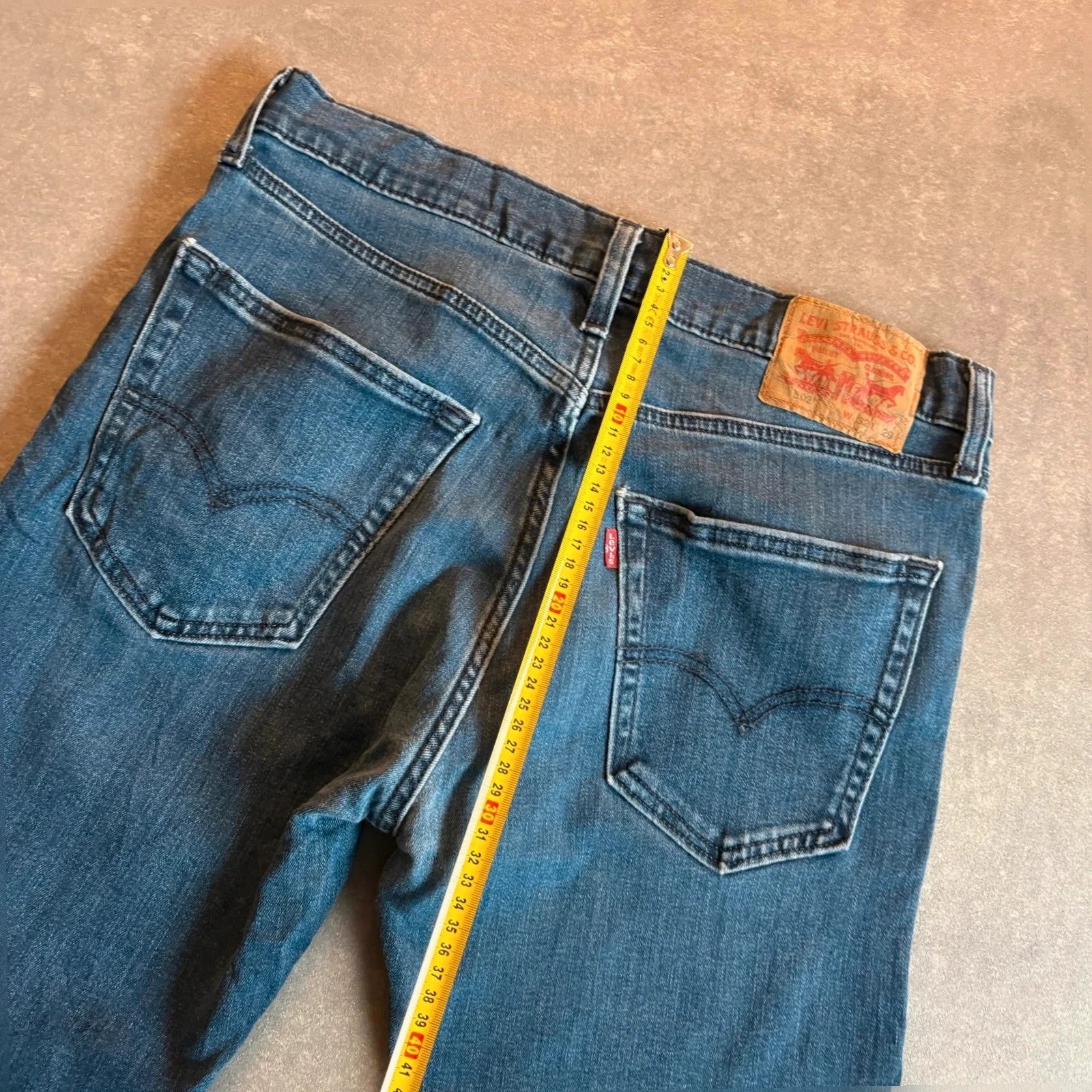 Levis 502 Regular Taper Jeans Mens W32 L29 Mid Wash Denim Vintage red Tab Tapered Straight Leg Faded