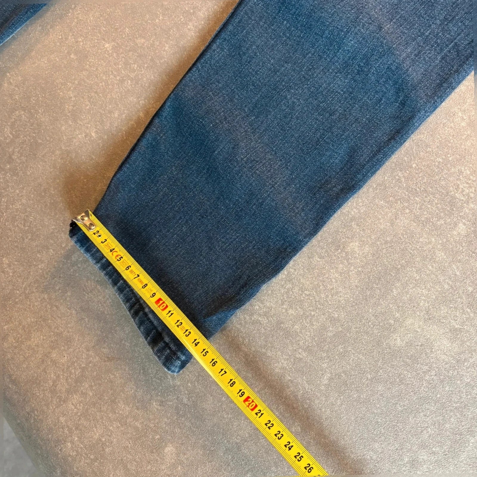 Levis 502 Regular Taper Jeans Mens W32 L29 Mid Wash Denim Vintage red Tab Tapered Straight Leg Faded