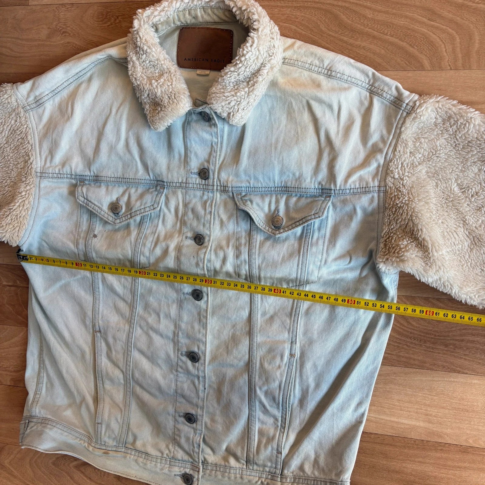 American Eagle Light Wash Sherpa Lined Denim Vintage Trucker Jacket Sherpa Mens