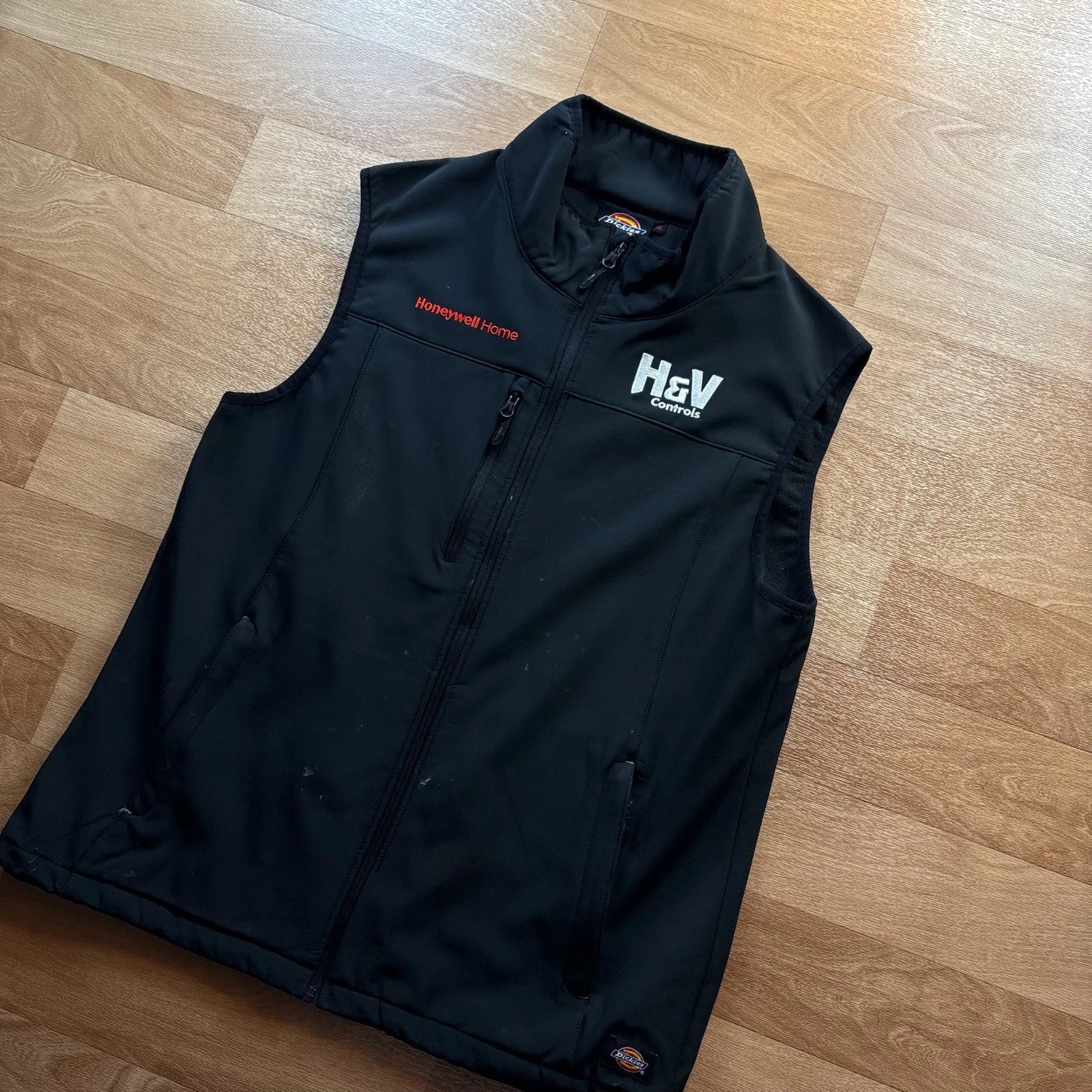 Dickies Black Softshell Gilet Honeywell Home H and V Controls Embroidered Zip Vest Mens